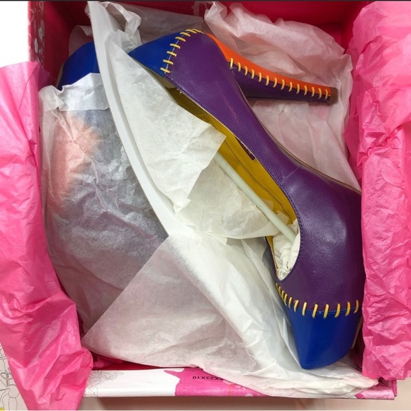 NEW In Box Chinese Laundry Women's Real Pump - Picture 3 of 10